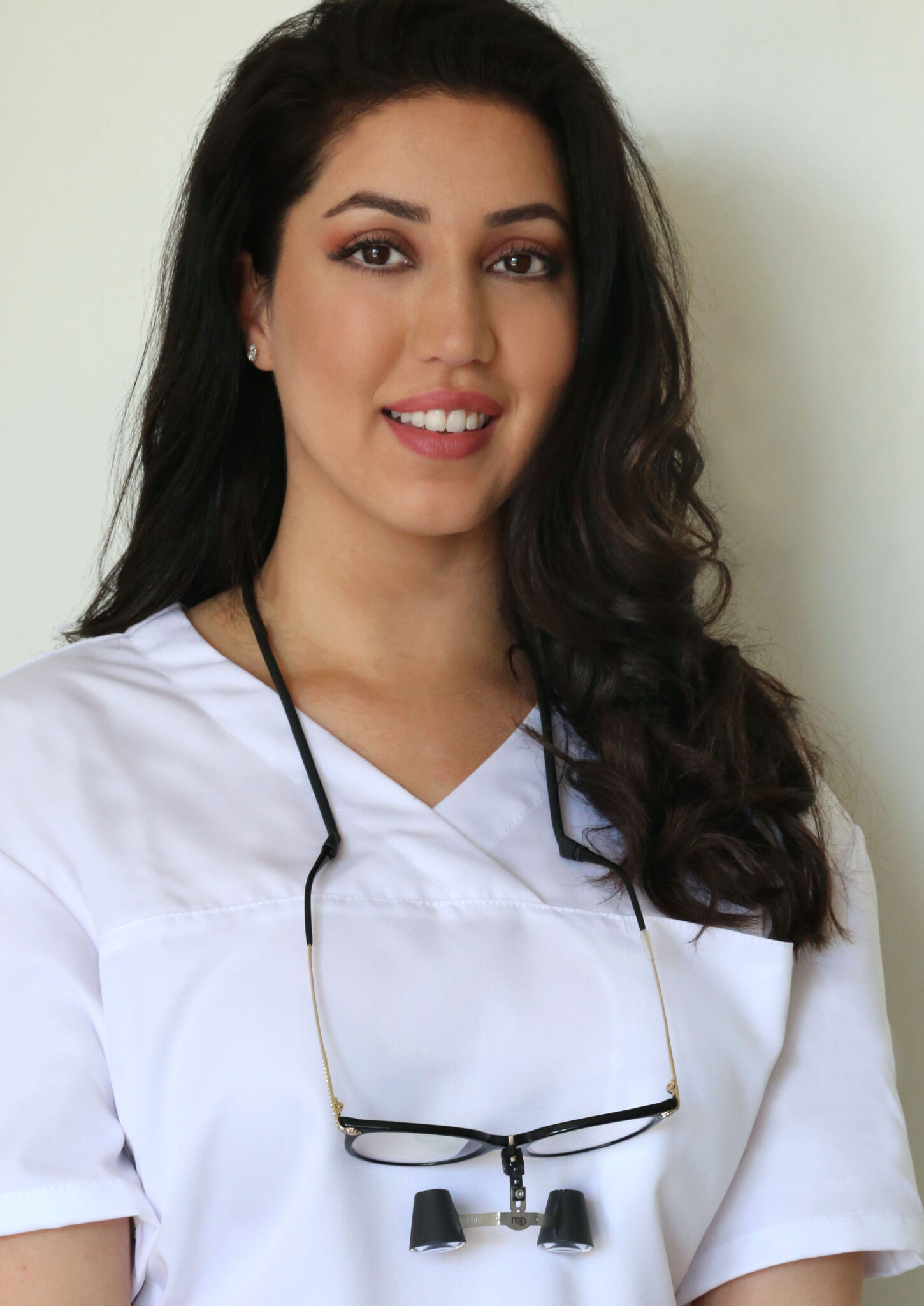 img 5504bild dr. omar 1 1450x2048 1